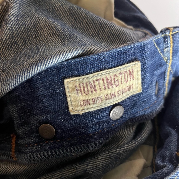 Hollister Huntington Jeans - Picture 7 of 9
